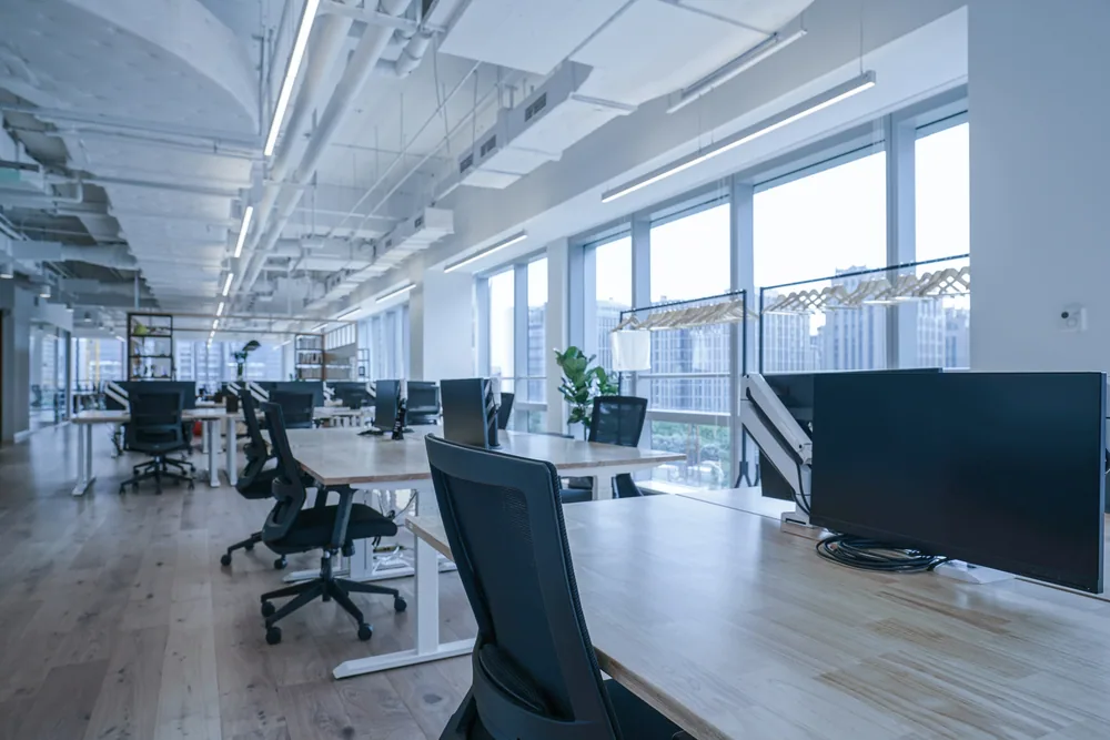 Interior,Of,Modern,Empty,Office,Building.open,White,Ceiling,Design,With