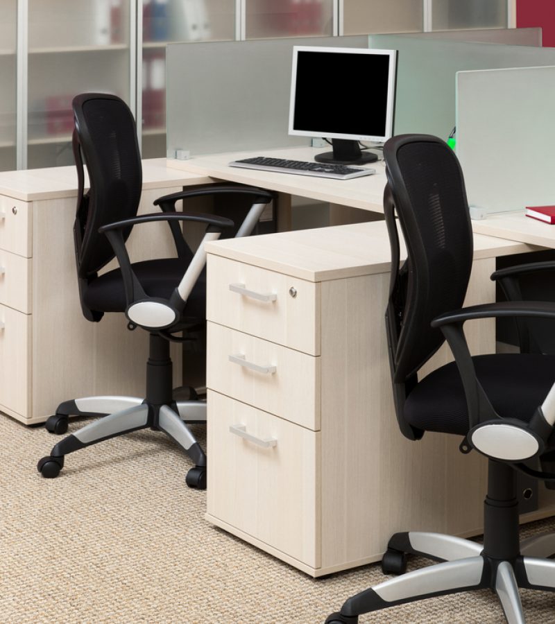 Desks,And,Chairs,In,A,Modern,Office